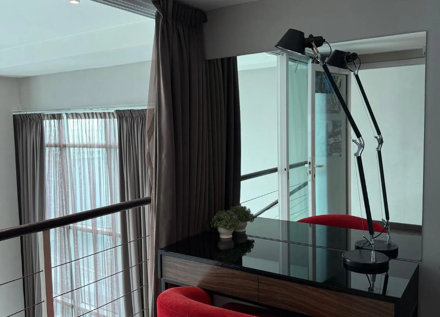 Duplex Seaview Comfort Stay In City By Iz George Town