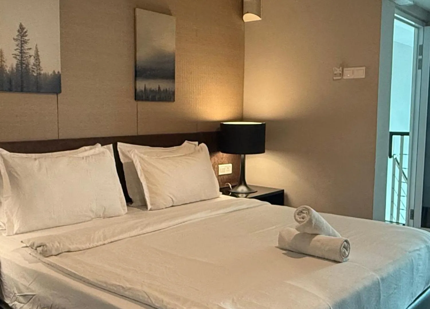 Duplex Seaview Comfort Stay In City By Iz George Town